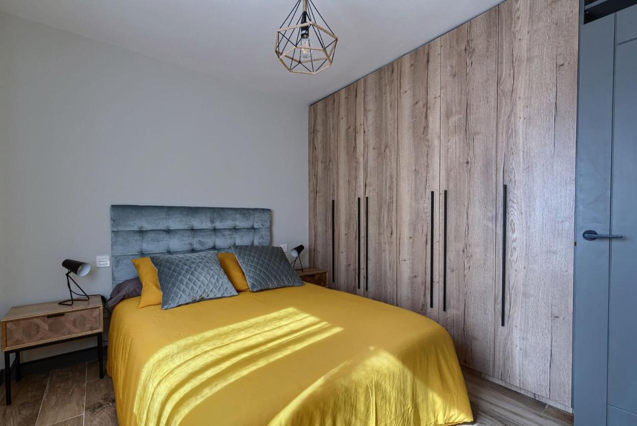 Апартаменты Vivienda Turistica De Diseno Elegante Бильбао Экстерьер фото